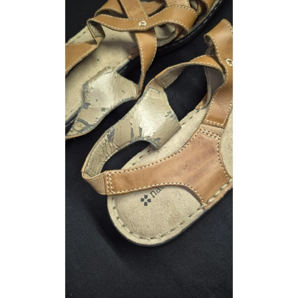 Naturalize Women's craft Tan Leather Strappy Comfort Sandals‎ sz. 10